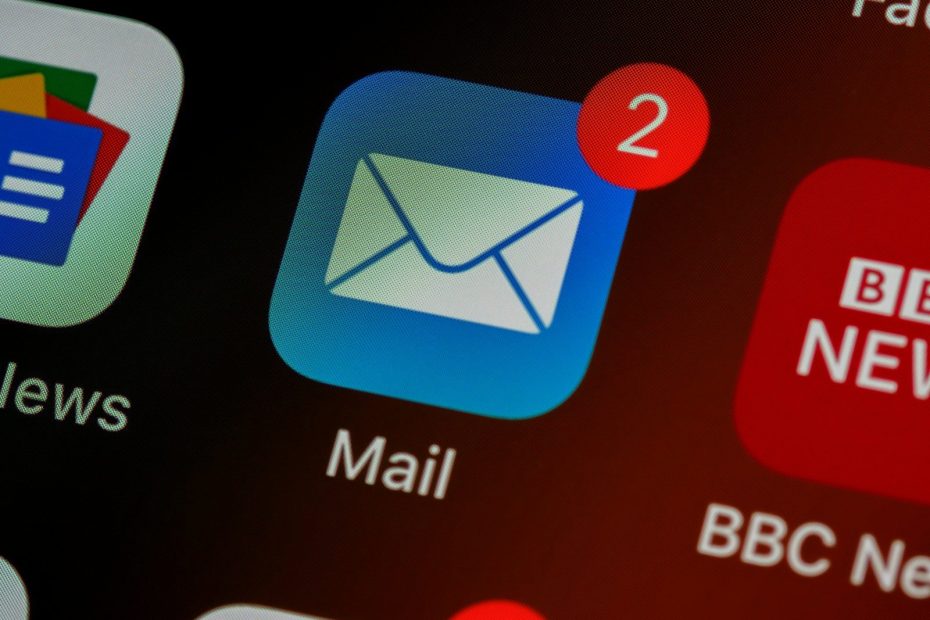 closeup of mail app icon on phone